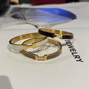 H thin Women's Bracelet